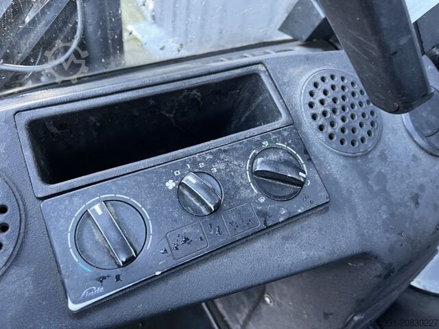 Περονοφόρα περονοφόρα ανυψωτικά Linde H25D-02