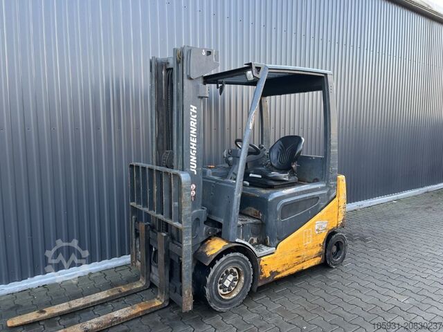 Ηλεκτρικό περονοφόρο τετράτροχο Jungheinrich EFG430k