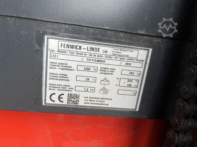 Στοίβαξη πεζών Linde L12L