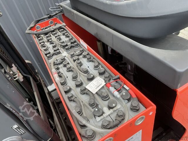 περονοφόρο ανυψωτικό με μετατόπιση ιστού Linde R12B-01