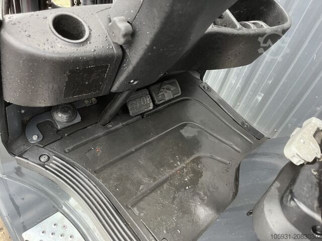 Περονοφόρα ανυψωτικά LPG Linde H18T-01