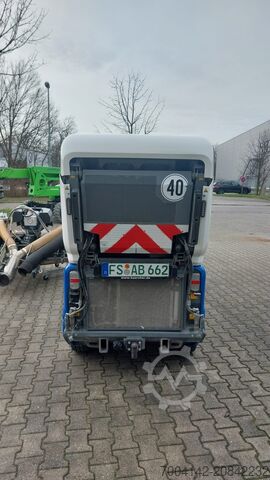 Veegmachine Kärcher MC 130 Plus