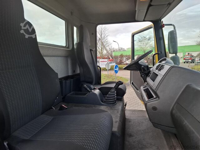 Vrachtwagen telescoophoogwerker Ruthmann T 180 / MAN TGL 8.150 4X2 BB