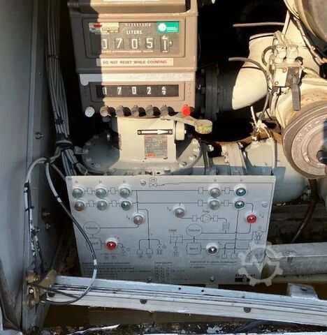 Tanker truck Volvo FM 370 4X2 VOLVO FM 370 plus oplegger OG-96-PG