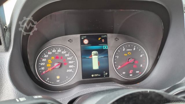 Minibús MERCEDES-BENZ Sprinter 315 Tourer 9 SS VIP Systemboden
