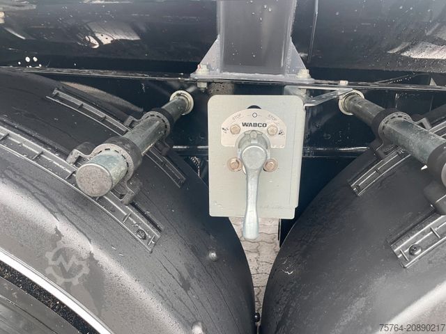 Ημιρυμουλκούμενο βυτιοφόρο D-TEC 30m³ Tanker Gülle / V2A / Gelenkt / Auch Miete!