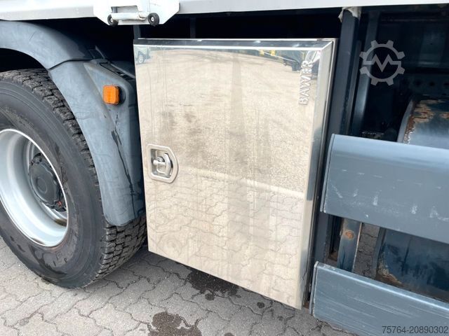 Ciężarówka z płaską platformą MAN TGS 26.440/Pritsche/Hiab 211 EP-3/FUNK/6x6 Hydro