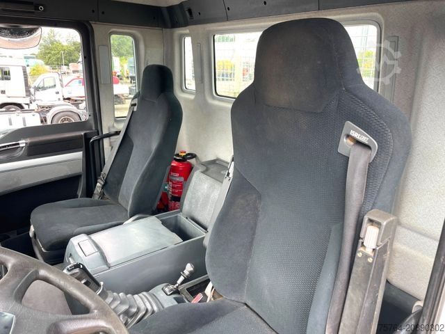 Ciężarówka z płaską platformą MAN TGS 26.440/Pritsche/Hiab 211 EP-3/FUNK/6x6 Hydro