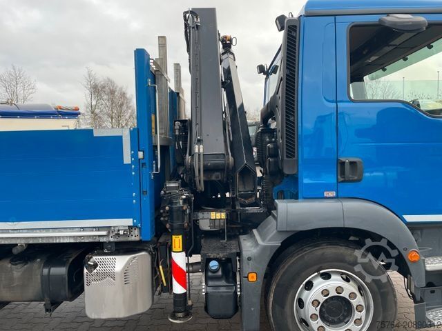 Ciężarówka z płaską platformą MAN TGM 15.250/HIAB Kran/Funk/ 6,7m Pritsche/94tkm