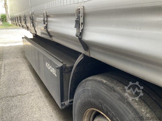 Semiremorcă deschisă cu prelată KöGEL SN 24 STANDARD CURTAINSIDER, PALKASTEN, LIFT,   MIETKAUF MGL.