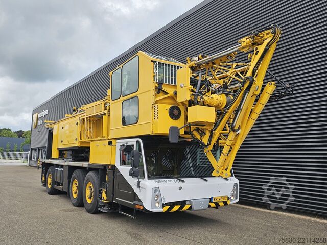 Vrachtwagen met kraan Spierings AT3  377-AT3 / 6x4 / 33 mtr