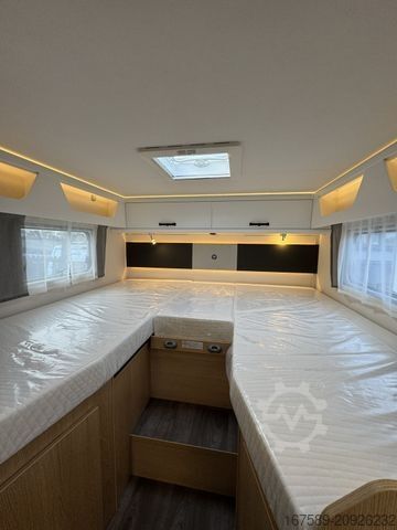 Caravana semiintegrada SUNLIGHT T 68 Adventure, Autom,Safety+ACC,Navi,AKTION