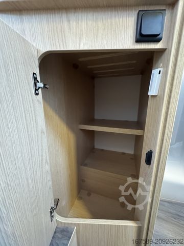 Caravana semiintegrada SUNLIGHT T 68 Adventure, Autom,Safety+ACC,Navi,AKTION