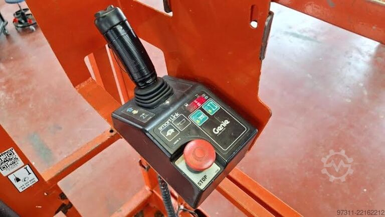Makaslı kaldırma Genie GS-3246