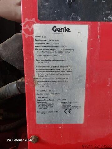 Telescopic boom lift Genie S-40