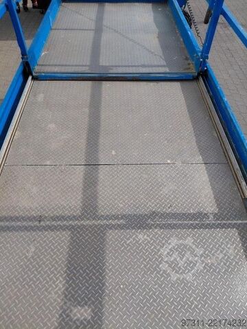 Scissor lift Genie GS-4390 RT