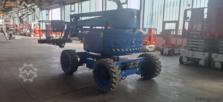 Articulated boom lift Niftylift HR17 HYBRID 4X4