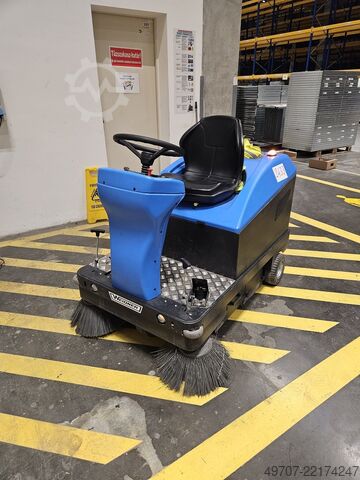 Varredora a bordo 6500 nm2 Weidner KS1 Weidner Star 110  KS1-00110E electric sweeper 6500nm2/h