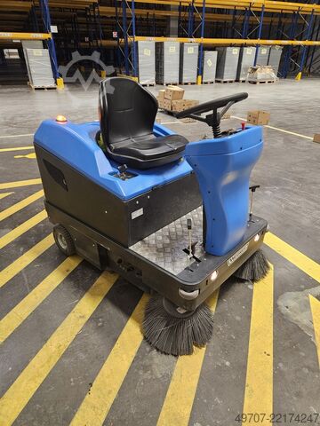 Varredora a bordo 6500 nm2 Weidner KS1 Weidner Star 110  KS1-00110E electric sweeper 6500nm2/h