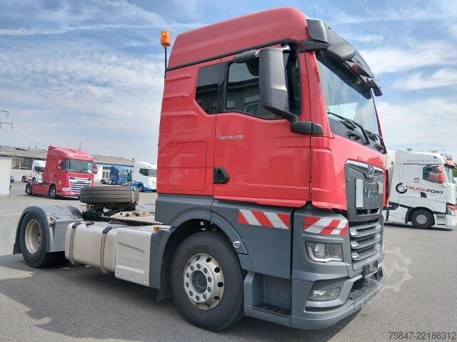 Standard nyergesvontató MAN TGX 18.470 BL Kipphydraulik Retarder Alu