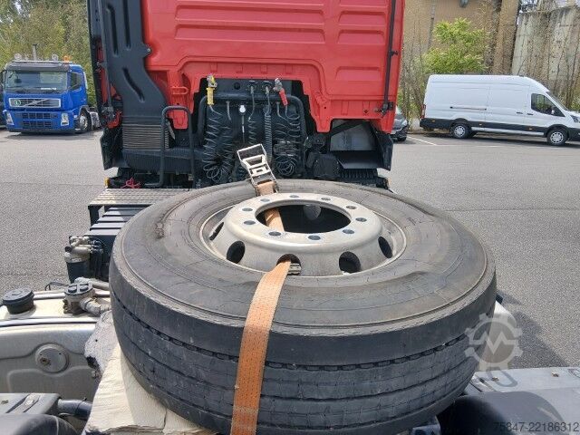 Standard nyergesvontató MAN TGX 18.470 BL Kipphydraulik Retarder Alu
