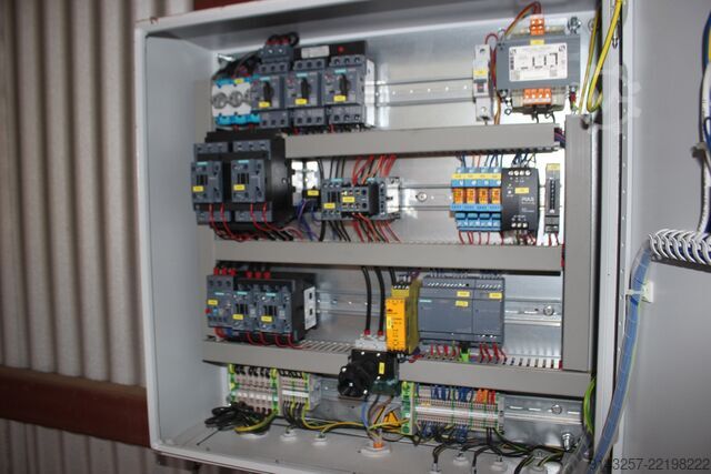 WL 600 (seckalica) i C 170 (briketirka) WEIMA Maschinenbau GmbH WL 600 (Zerkleinerer) & C 170 (Brikettpr