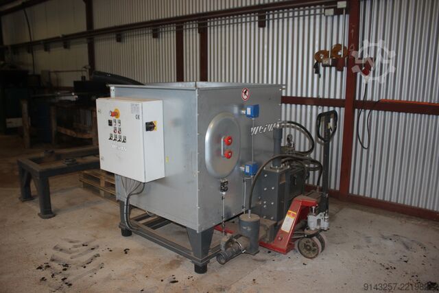WL 600 (trituratore) e C 170 (pressa per bricchetti) WEIMA Maschinenbau GmbH WL 600 (Zerkleinerer) & C 170 (Brikettpr