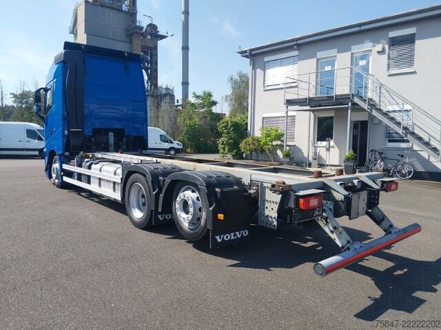 Felépítménycserélő teherautó Volvo FH 420 Multi-Wechsler 7.45/7.82