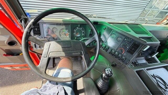 Vrachtwagen met kraan Volvo FL10-6X2 EFFER 23 TM KRAAN!!!