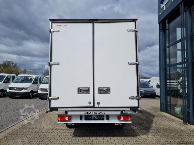 Vrachtwagen met bakwagen Fiat Ducato 35 Koffer 140 Multijet Kamera Navi App TEMPOMAT