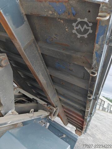 Haakarmsysteem Iveco EuroCargo 130 E25 Doka / 7Pl. Container