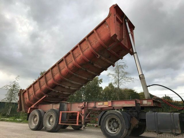 Tippsemitrailer FRUEHAUF STAHL Kipper BLATTGEFEDERT