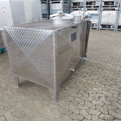 Réservoir double chambre de 1800 litres en acier inoxydable V2A  9150