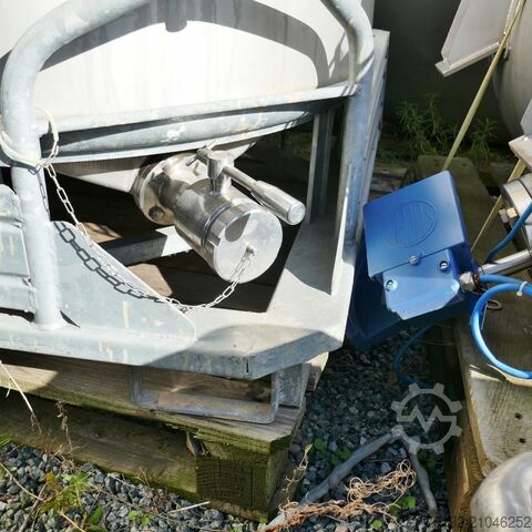 Conteneur de 560 litres en V2A Behälter KG Bremen 9130