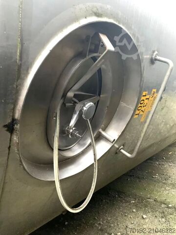 Réservoir de stockage isolé de 100000 litres en V2A avec agitateur à hélice  S16020