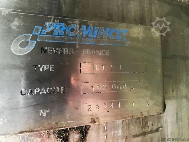 Réservoir de stockage isolé de 100000 litres en V2A avec agitateur à hélice  S16020