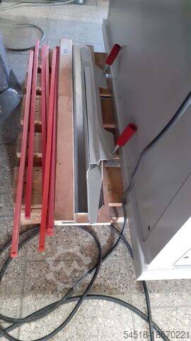 řezací stroj na papír Ideal 72