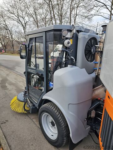 Zuig-veegmachine Hako Citymaster 1650