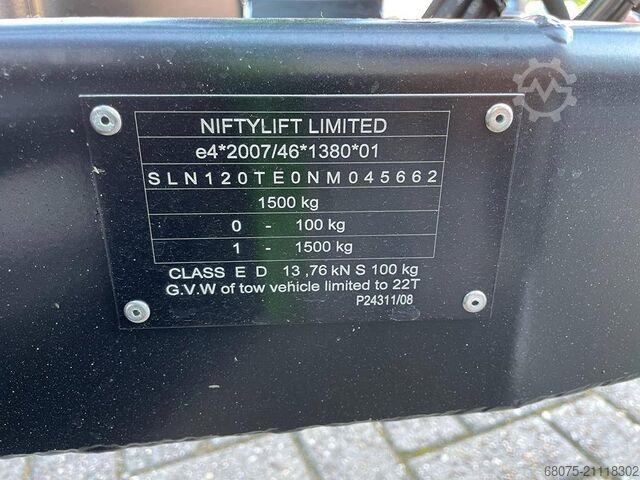 Hefplatform Niftylift 120T