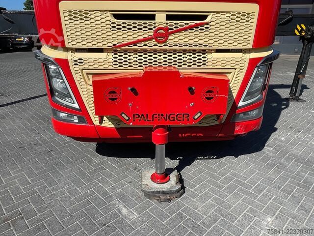 Vrachtwagen met kraan Volvo FH 16.750 FH 16.750 8x4 Palfinger PK 110002-SH ...