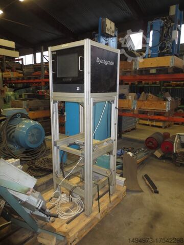 Mașină de gradare a rezistenței C24(C40) și TR26 Dynalyse Dynagrade