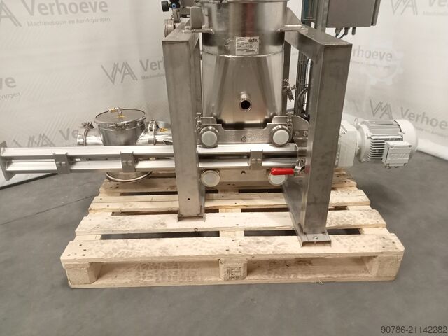 AZO GmbH vacuum system with dosing screw  