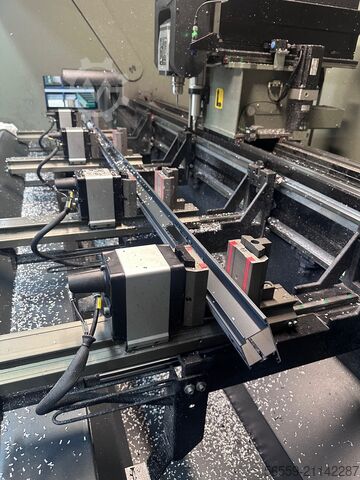 Machining center Emmegi Phantomatic M3