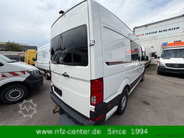 Minibus VOLKSWAGEN Crafter Kasten 35 mittellang Hochdach 4MOTION
