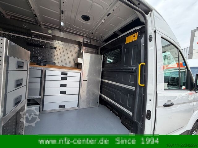 Minibus VOLKSWAGEN Crafter Kasten 35 mittellang Hochdach 4MOTION
