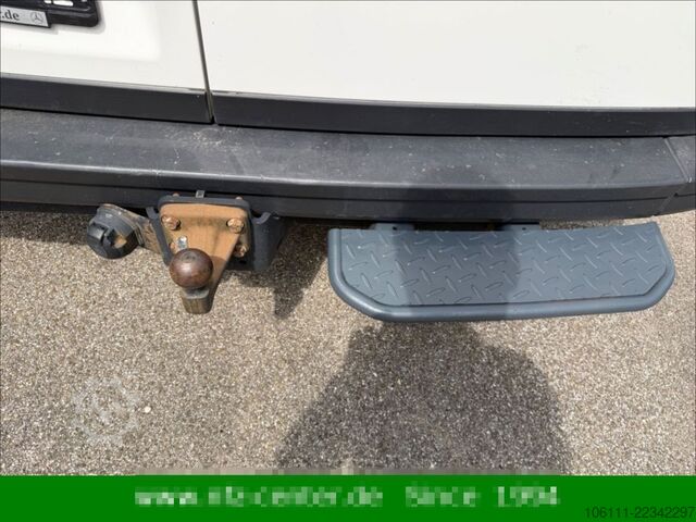 Minibus VOLKSWAGEN Crafter Kasten 35 mittellang Hochdach 4MOTION