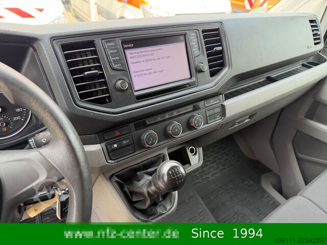 Minibus VOLKSWAGEN Crafter Kasten 35 mittellang Hochdach 4MOTION
