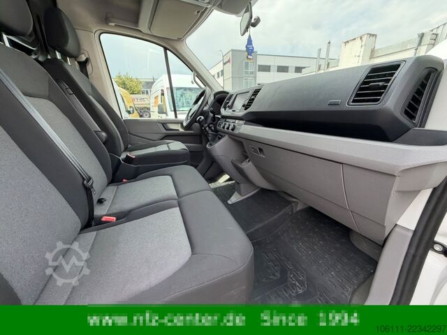 Minibus VOLKSWAGEN Crafter Kasten 35 mittellang Hochdach 4MOTION