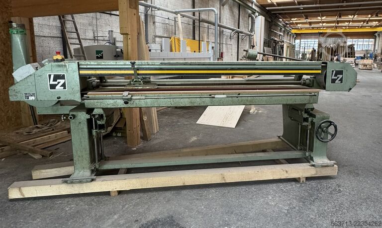 Lange bandenschuurmachine Langzauner 5/2545