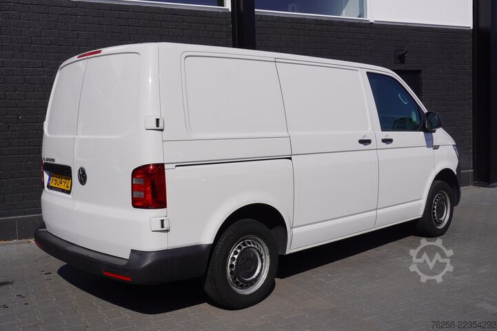 Bestelwagen Volkswagen Transporter 2.0 TDI - EURO 6 - Airco - Navi - C...